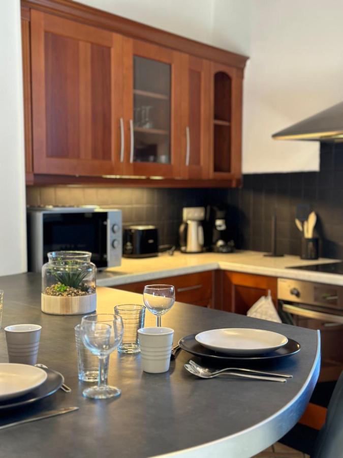 Charming Apartment Close To The Center Of Blere Екстериор снимка